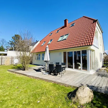 Wald & Meer/oberdeck Apartment *
